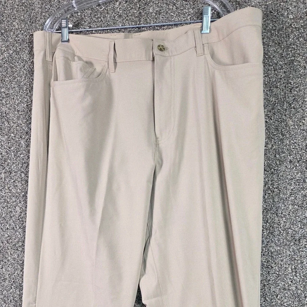 Ben Hogan Performance Golf Pants Mens 40x32 Tan Khaki Stretch Flat Front WT4870
